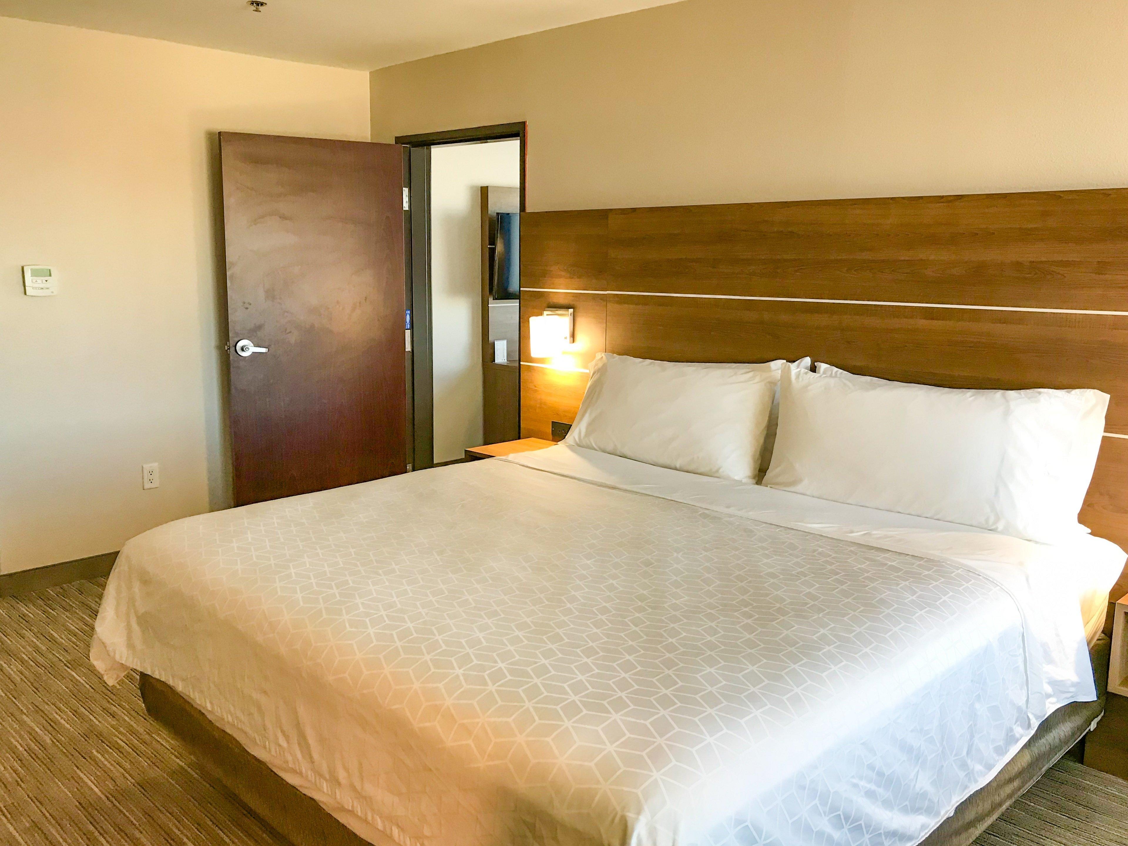 Holiday Inn Express & Suites Lubbock West By Ihg Exterior foto